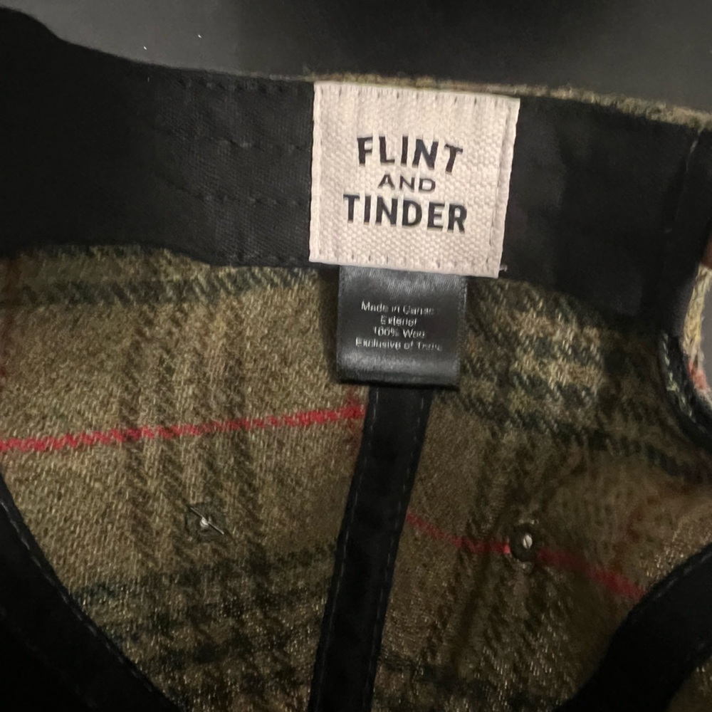 Flint and Tinder Hat Cap Tweed 5-Panel Hat in Forest Tartan - Picture 8 of 9